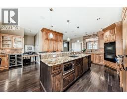 Living room - 1108 Bellevue Avenue Se, Calgary, AB T2G4L1 Photo 15