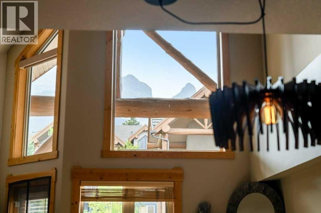 175 crossbow, Canmore, Alberta, T1w3H7, Canmore, Alberta — photo 3 of 5