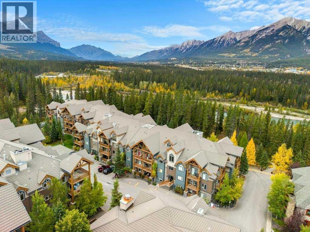 175 crossbow, Canmore, Alberta, T1w3H7, Canmore, Alberta — photo 5 of 5