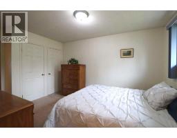 4pc Bathroom - 5007 42 Street, Ponoka, AB T4J1C4 Photo 11