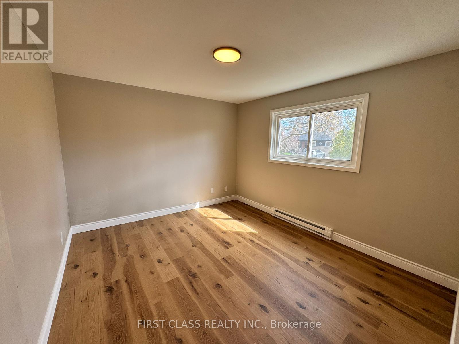 2 - 596 DIGBY AVENUE, Oshawa (Eastdale) — photo 7