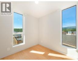 2-244 Witch Hazel Drive, Whitehorse, YT Y1A0T6 Photo 13
