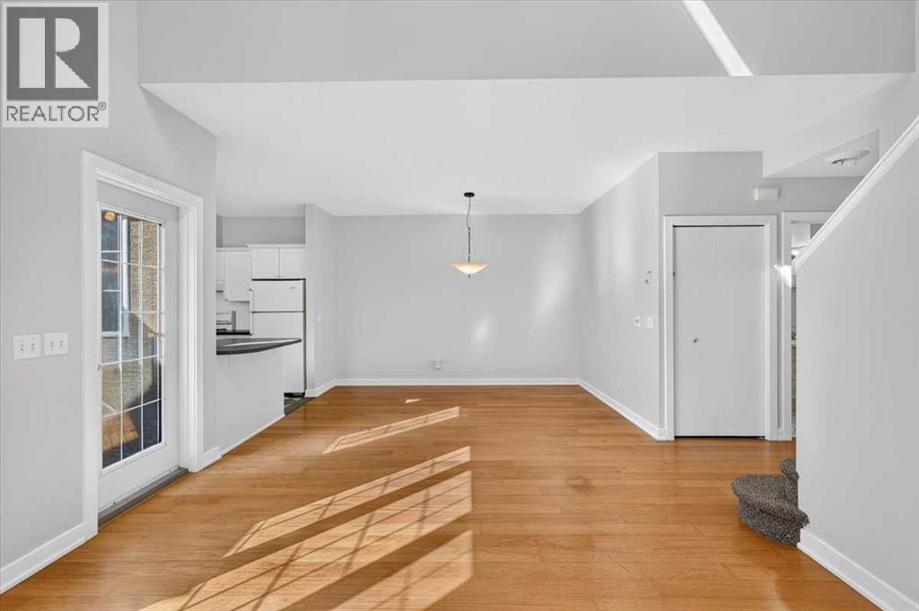3221 2 Street NW - photo 10