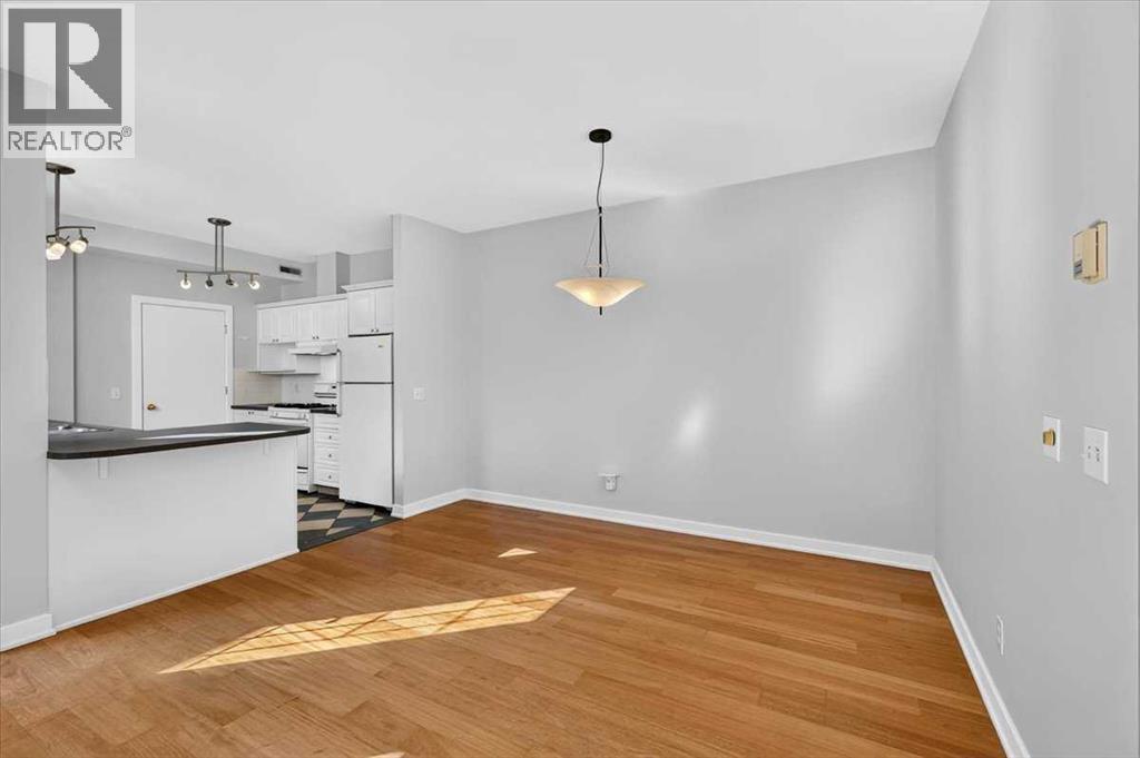 3221 2 Street NW - photo 11