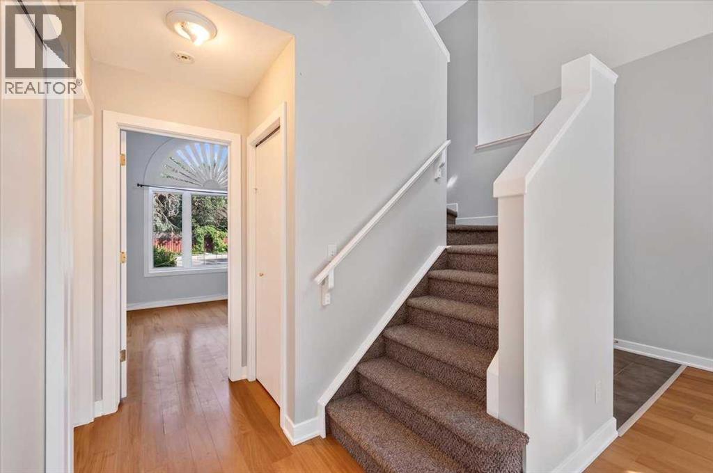 3221 2 Street NW - 31