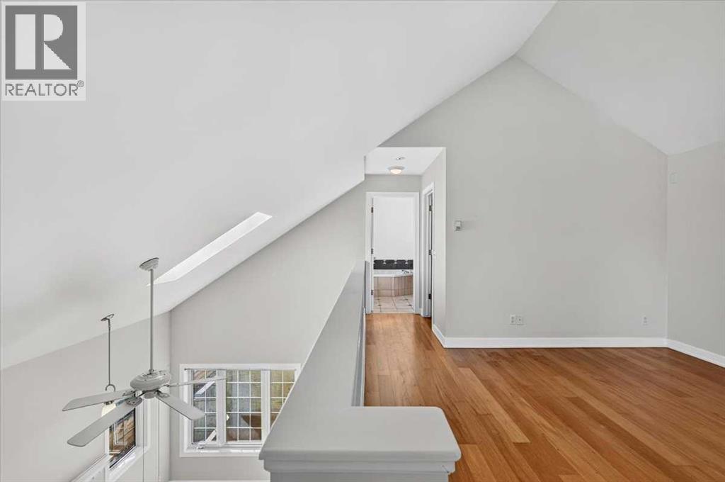 3221 2 Street NW - photo 38