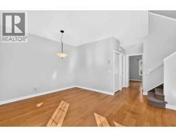 3221 2 Street Nw, Calgary, AB T2M2X3 Photo 15