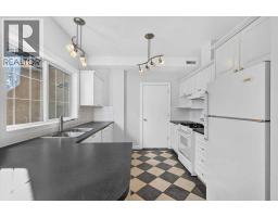 3221 2 Street Nw, Calgary, AB T2M2X3 Photo 17