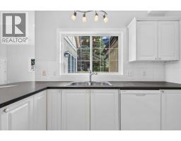 3221 2 Street Nw, Calgary, AB T2M2X3 Photo 19