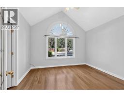 3221 2 Street Nw, Calgary, AB T2M2X3 Photo 24