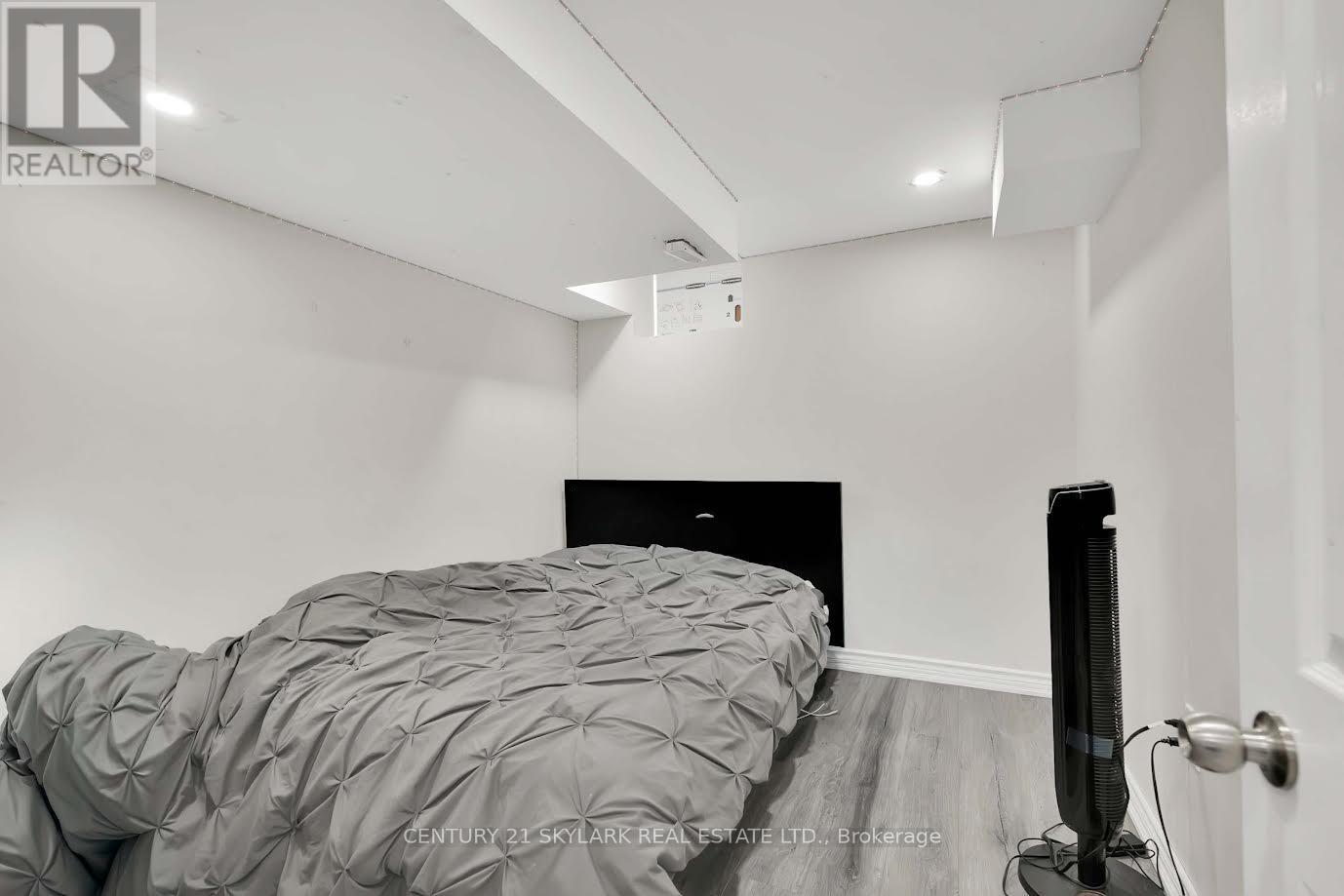 44 FALLSTAR CRESCENT - 20