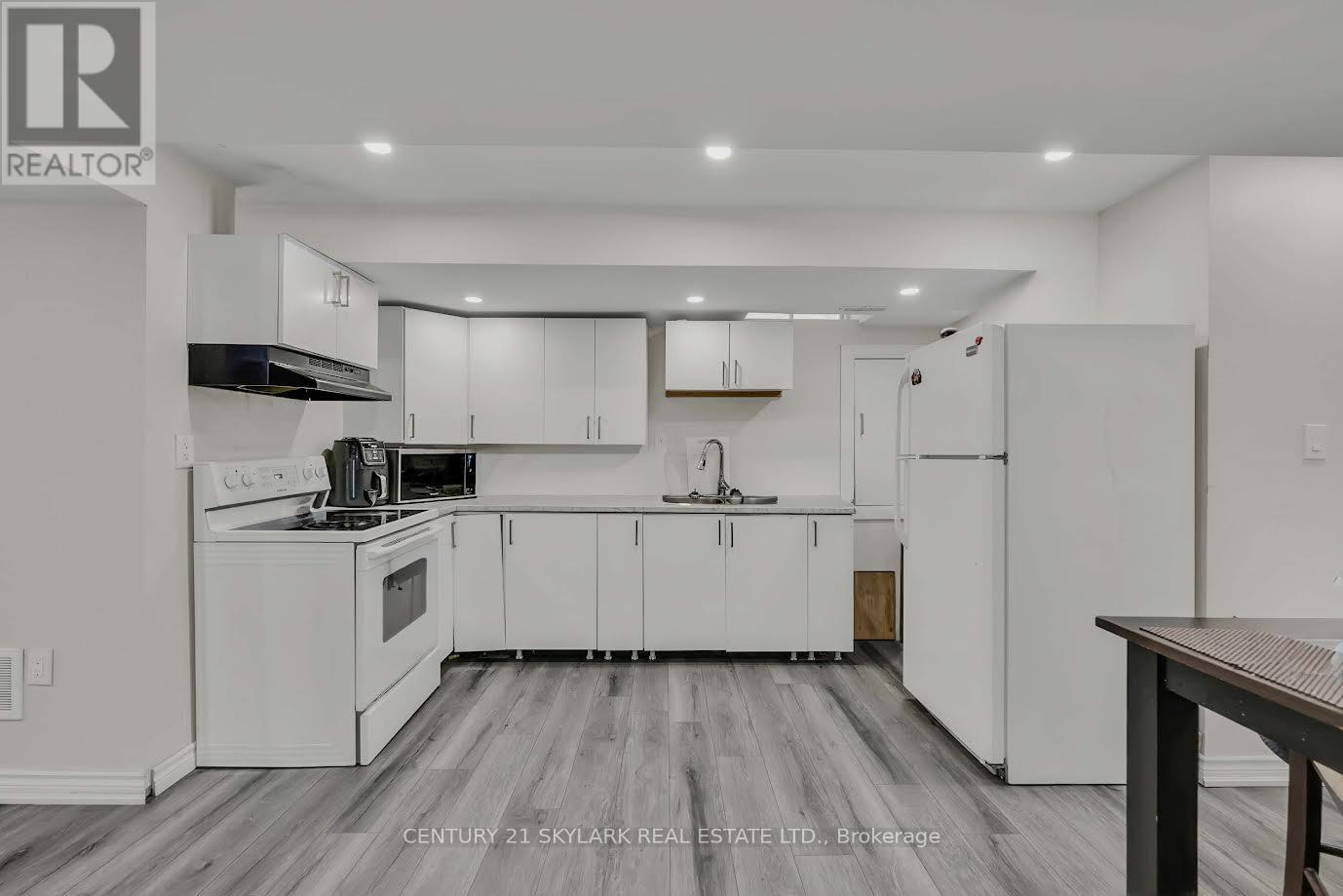 44 FALLSTAR CRESCENT - 22