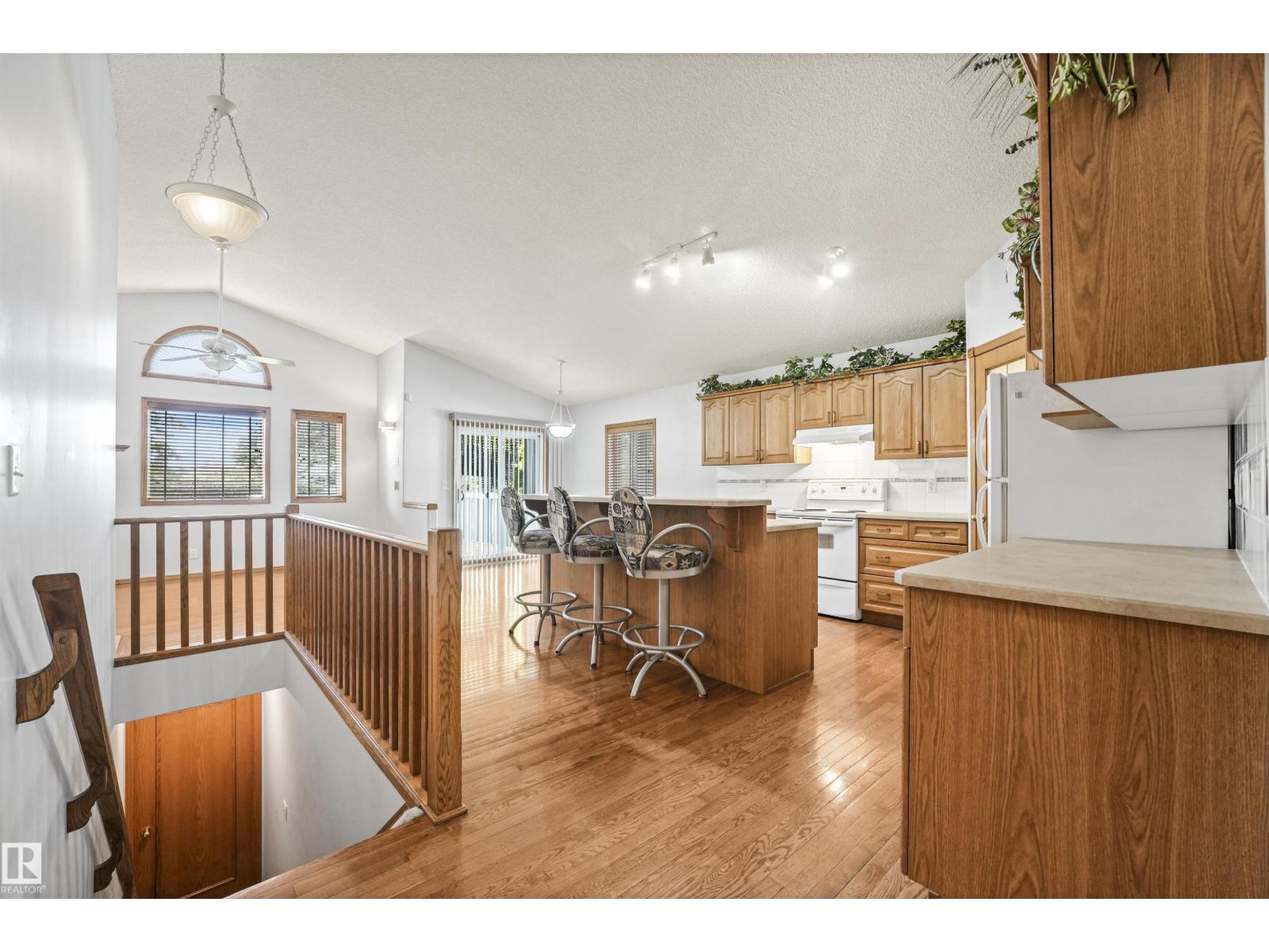 16206 84 ST NW - 11