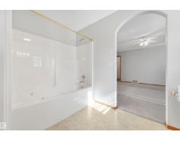 16206 84 St Nw, Edmonton, AB T5Z3K6 Photo 35