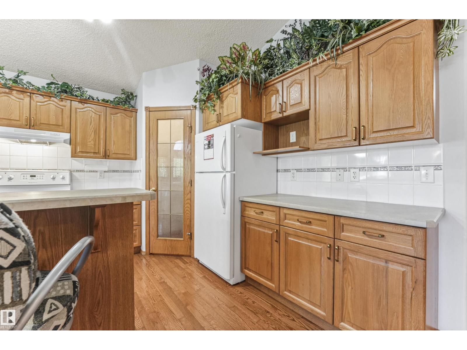16206 84 ST NW - 19