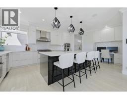 Family room - 102 Malibou Road, Calgary, AB T2V2A4 Photo 16