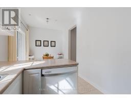 24 Carnahan Terrace, Toronto, ON M4E0B2 Photo 8