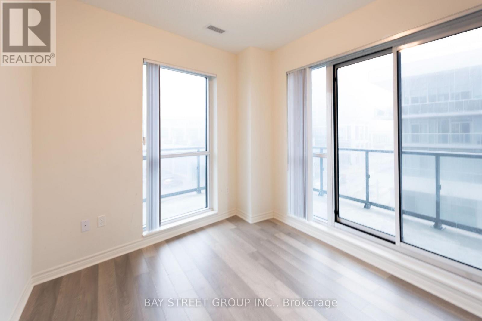 #407 - 39 ANNIE CRAIG DRIVE, Toronto (Mimico) — photo 7