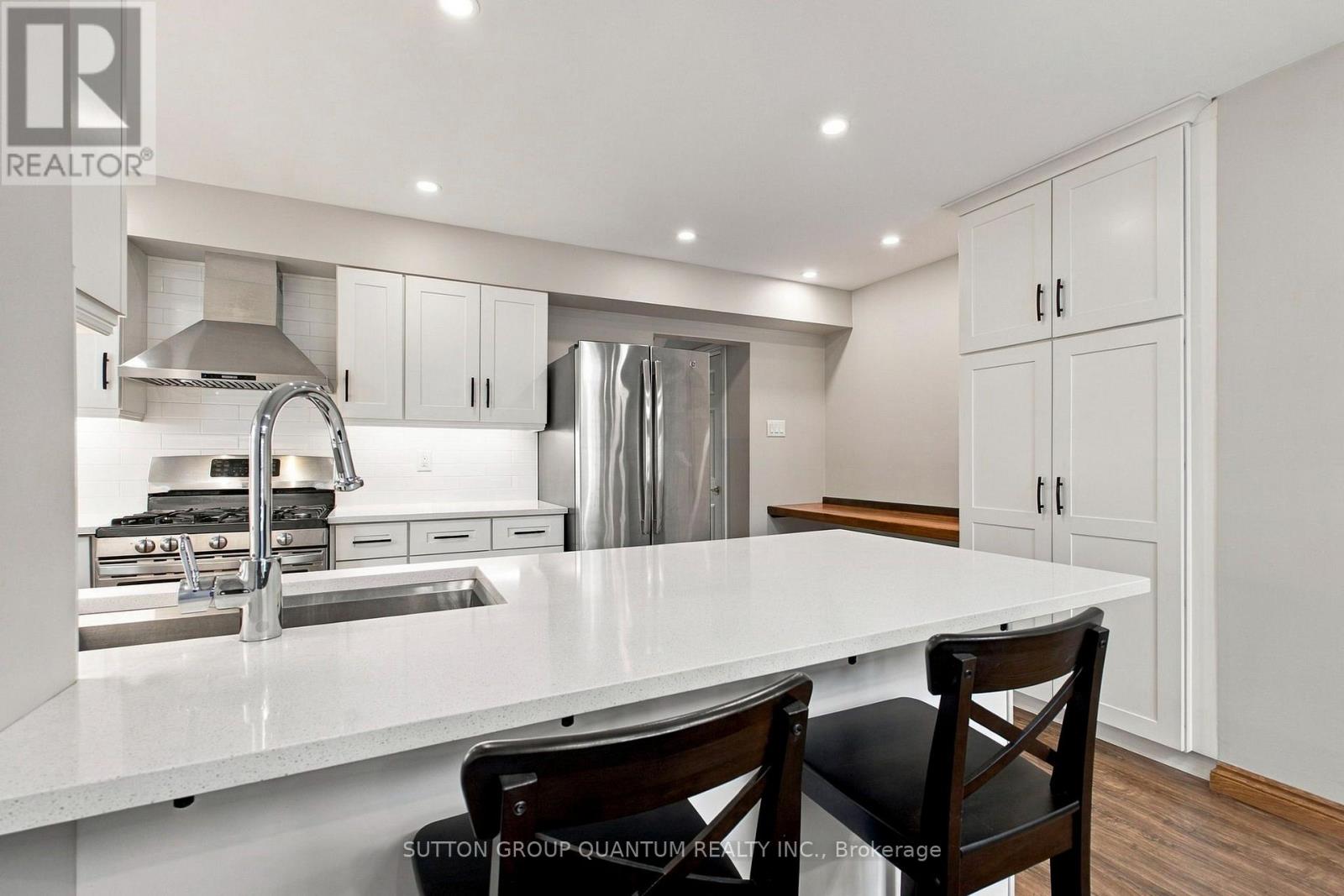 18 ALBANI STREET, Toronto (Mimico) — photo 11
