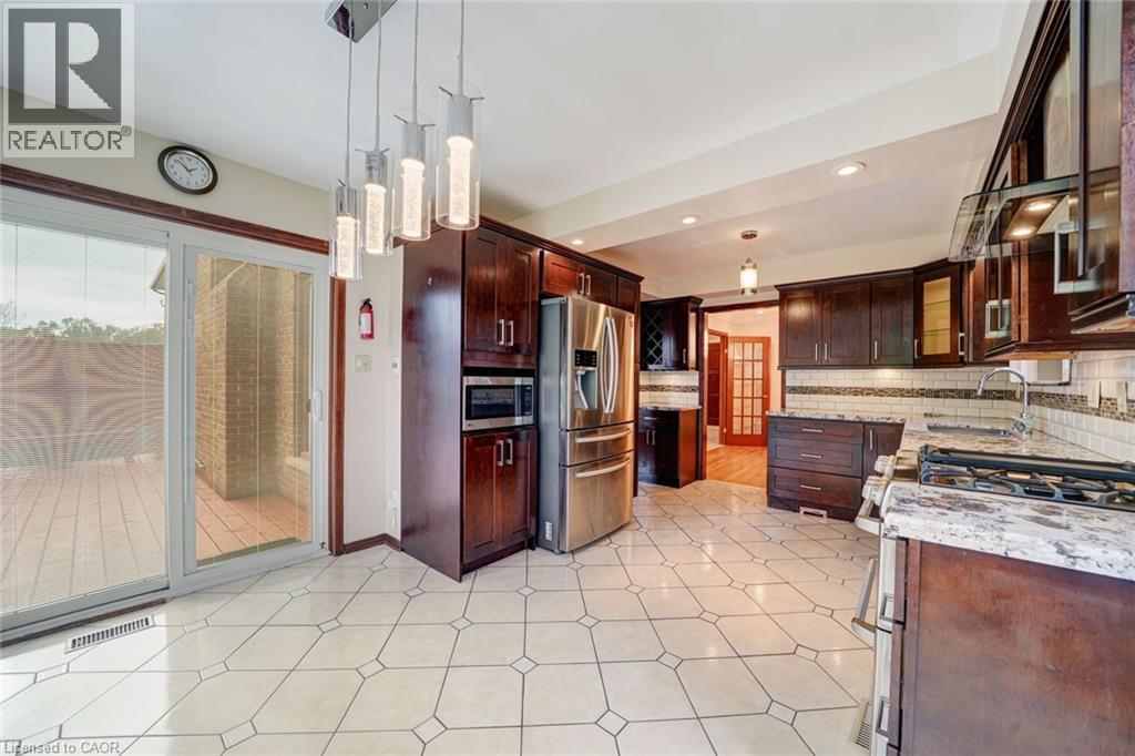 312 HUNTINGWOOD Drive - Image 26