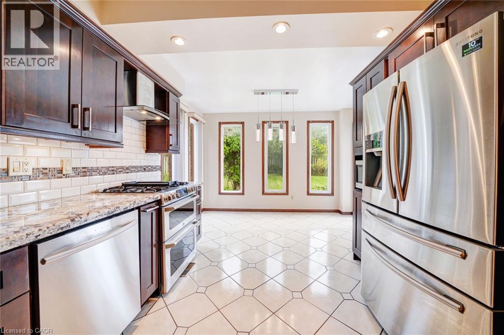 312 HUNTINGWOOD Drive - Image 23