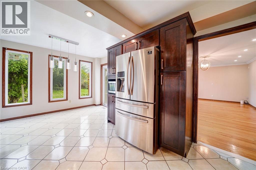 312 HUNTINGWOOD Drive - Image 24