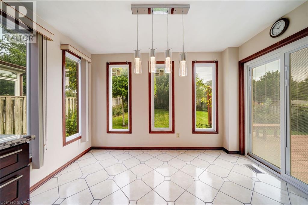 312 HUNTINGWOOD Drive - Image 28