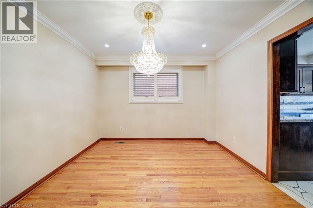 312 HUNTINGWOOD Drive - Image 18