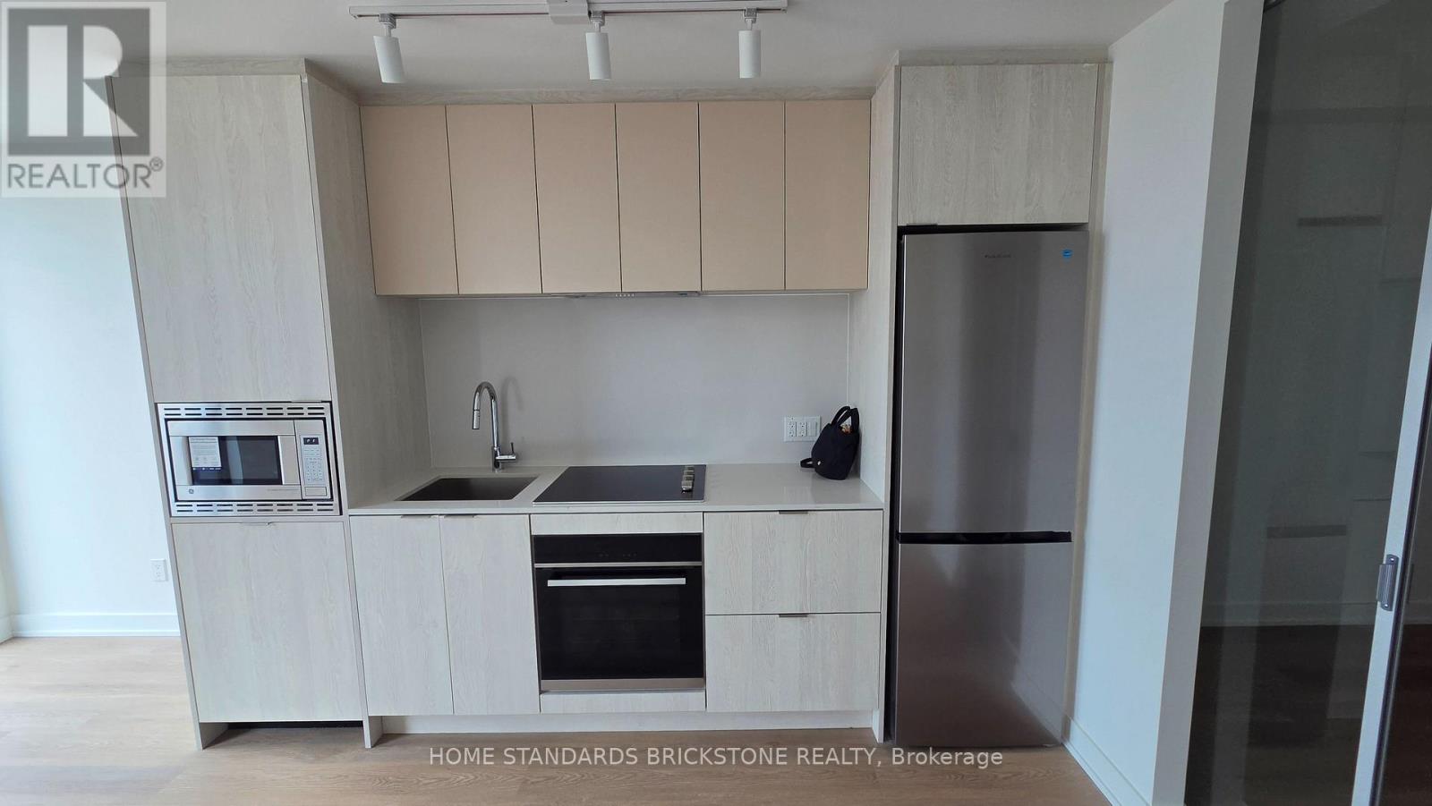 1007 - 41 WILSON STREET, Hamilton (Beasley) — photo 6