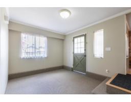 20554 43a Avenue, Langley, BC V3A3C8 Photo 6