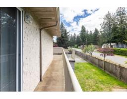 20554 43a Avenue, Langley, BC V3A3C8 Photo 24