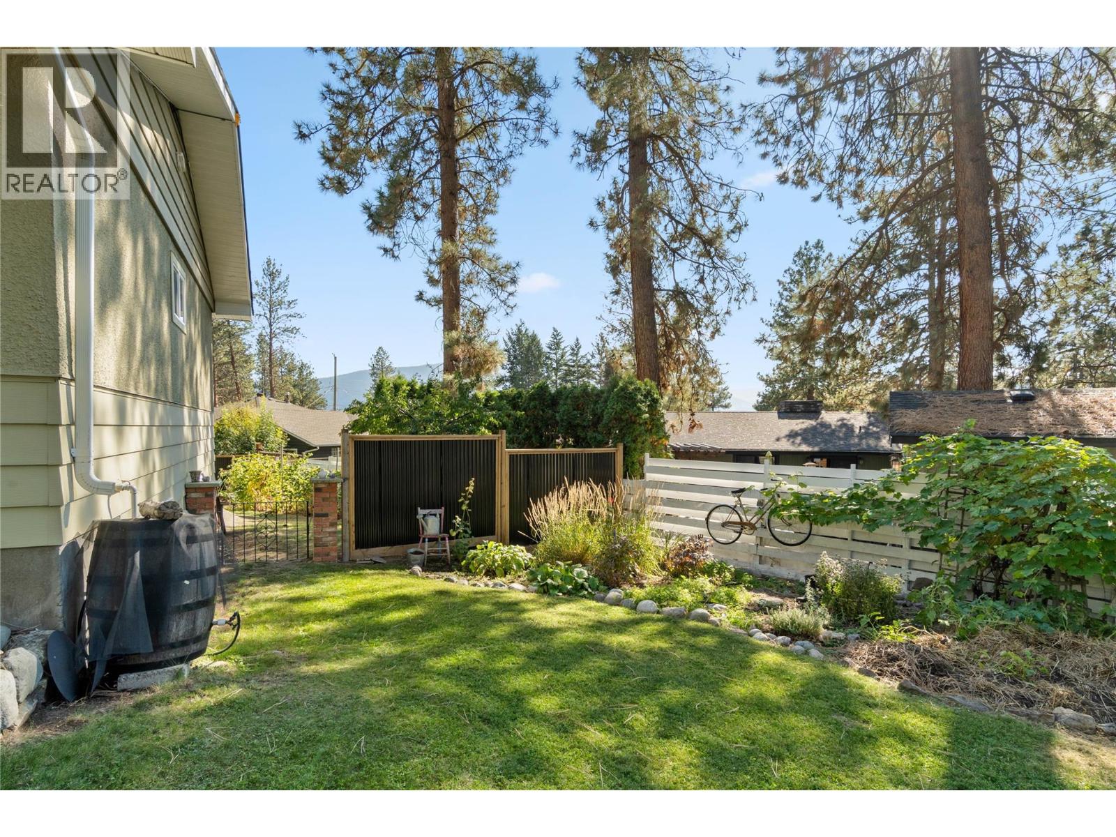 2026 CASTILLOU Crescent - 47
