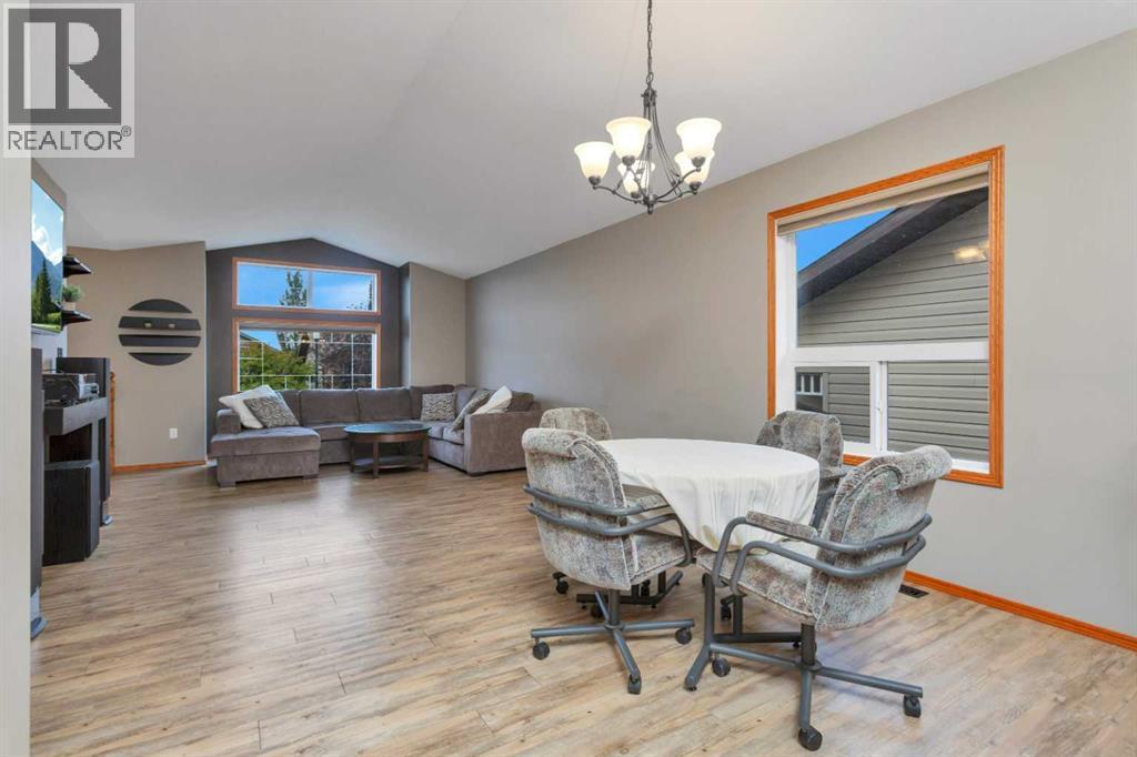 Listing photo – 5 Wilkinson Circle, Sylvan Lake