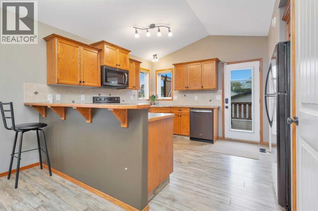Listing photo – 5 Wilkinson Circle, Sylvan Lake