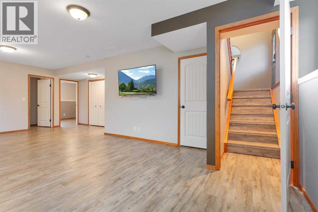 Listing photo – 5 Wilkinson Circle, Sylvan Lake