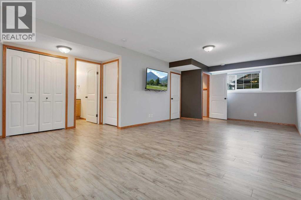 Listing photo – 5 Wilkinson Circle, Sylvan Lake