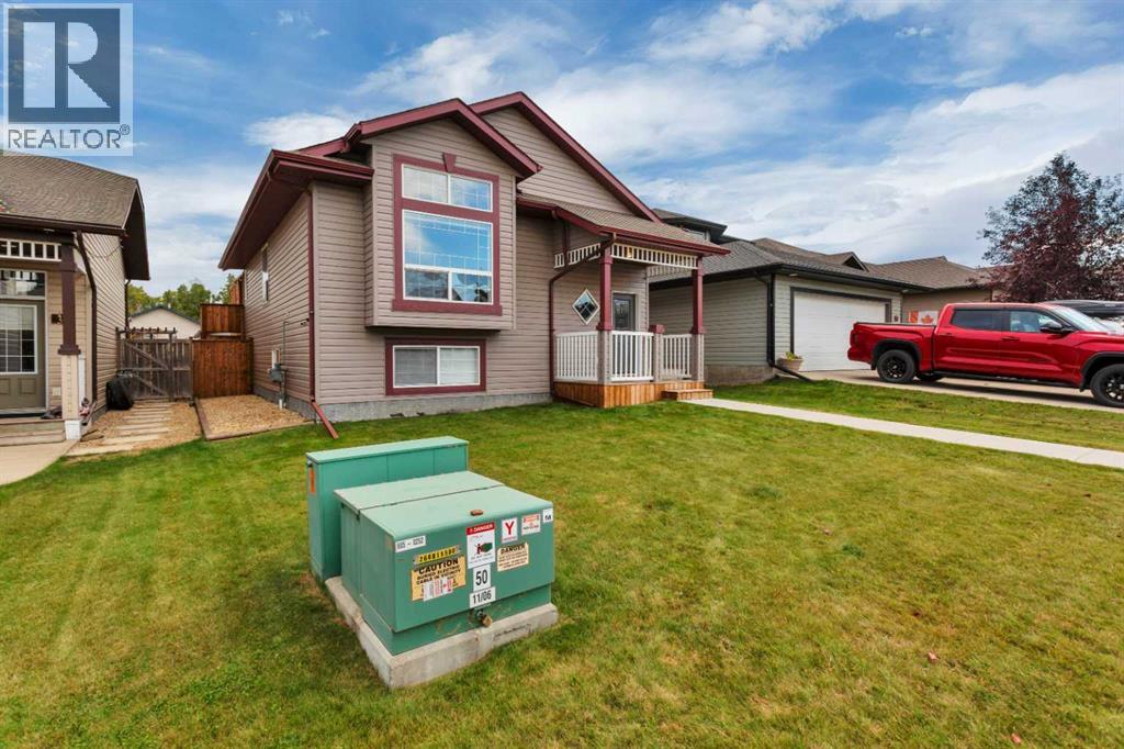 Listing photo – 5 Wilkinson Circle, Sylvan Lake
