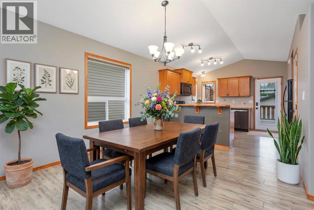 Listing photo – 5 Wilkinson Circle, Sylvan Lake