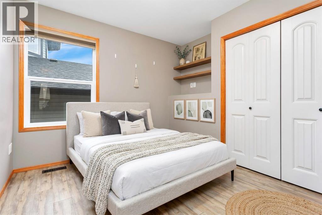 Listing photo – 5 Wilkinson Circle, Sylvan Lake