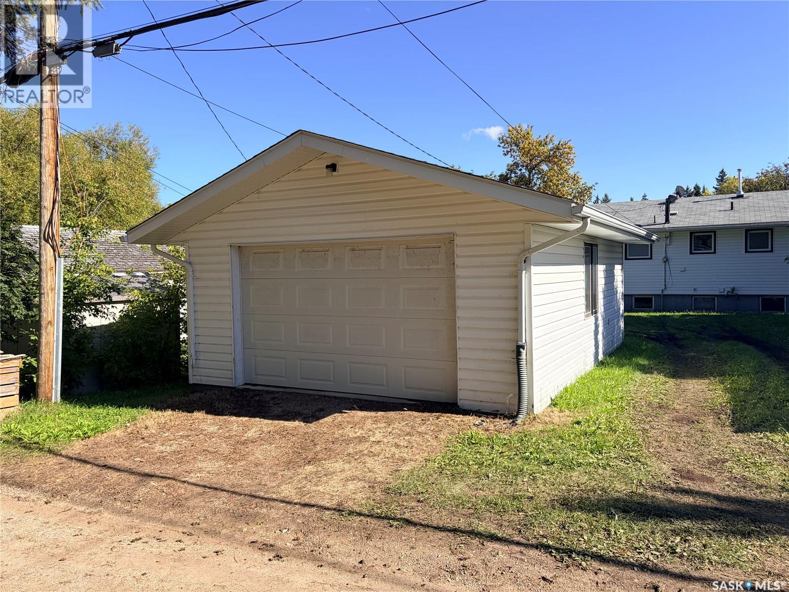 605 Hall STREET, Kelvington — photo 35