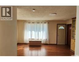 605 Hall Street, Kelvington, SK S0A1W0 Photo 10