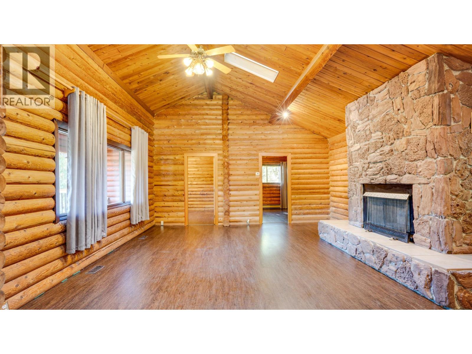2452 Forest Drive - 13