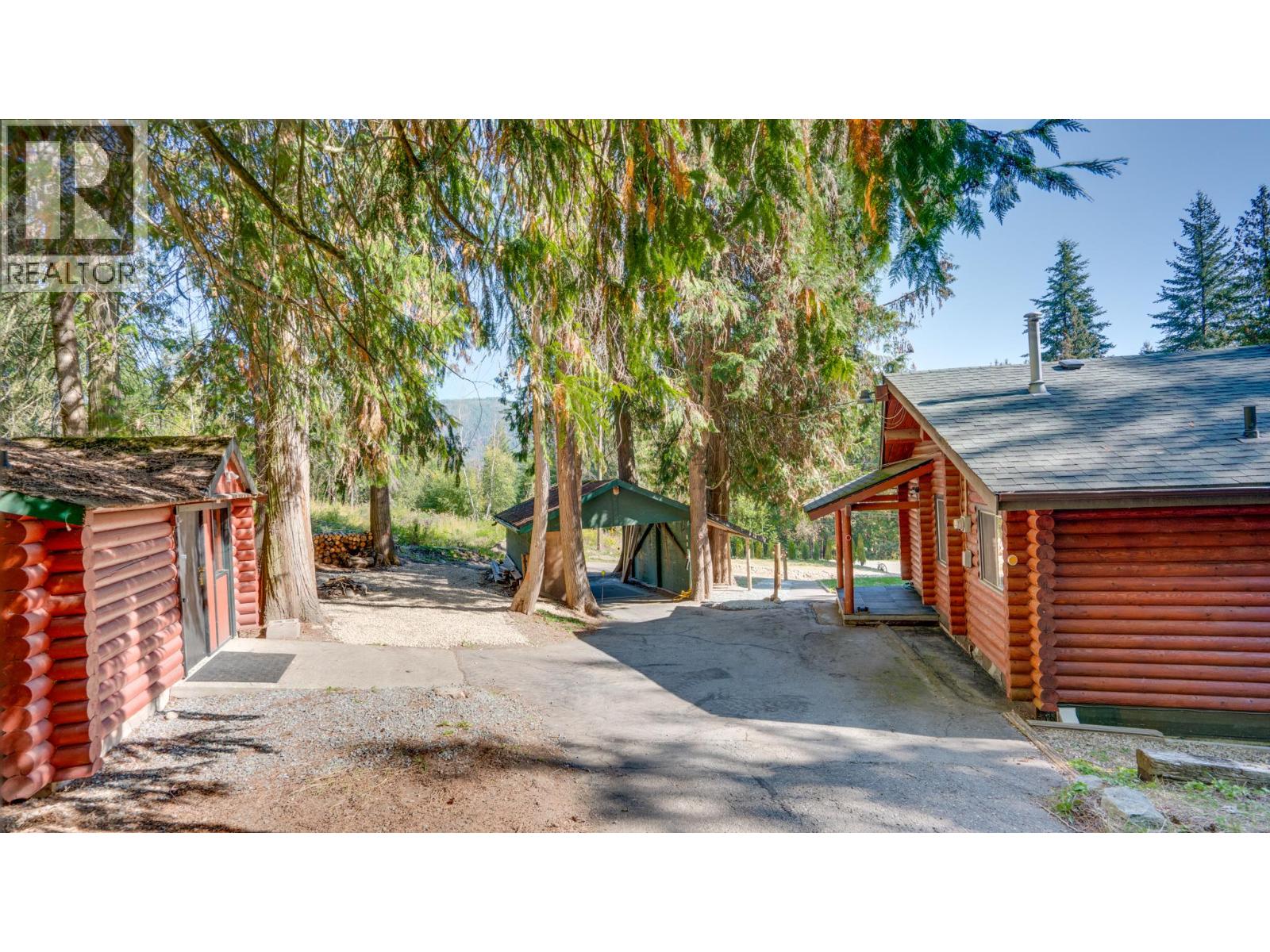 2452 Forest Drive - 46