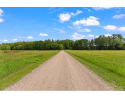 20 Ch. Maxime, L Isle Aux Allumettes, QC J0X1M0 Photo 23