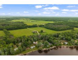 20 Ch. Maxime, L Isle Aux Allumettes, QC J0X1M0 Photo 13