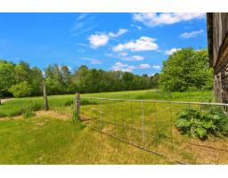 20 Ch. Maxime, L Isle Aux Allumettes, QC J0X1M0 Photo 9