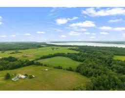 20 Ch. Maxime, L Isle Aux Allumettes, QC J0X1M0 Photo 17