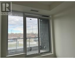 114 - 185 Deerfield Road, Newmarket, ON L3Y0G7 Photo 10