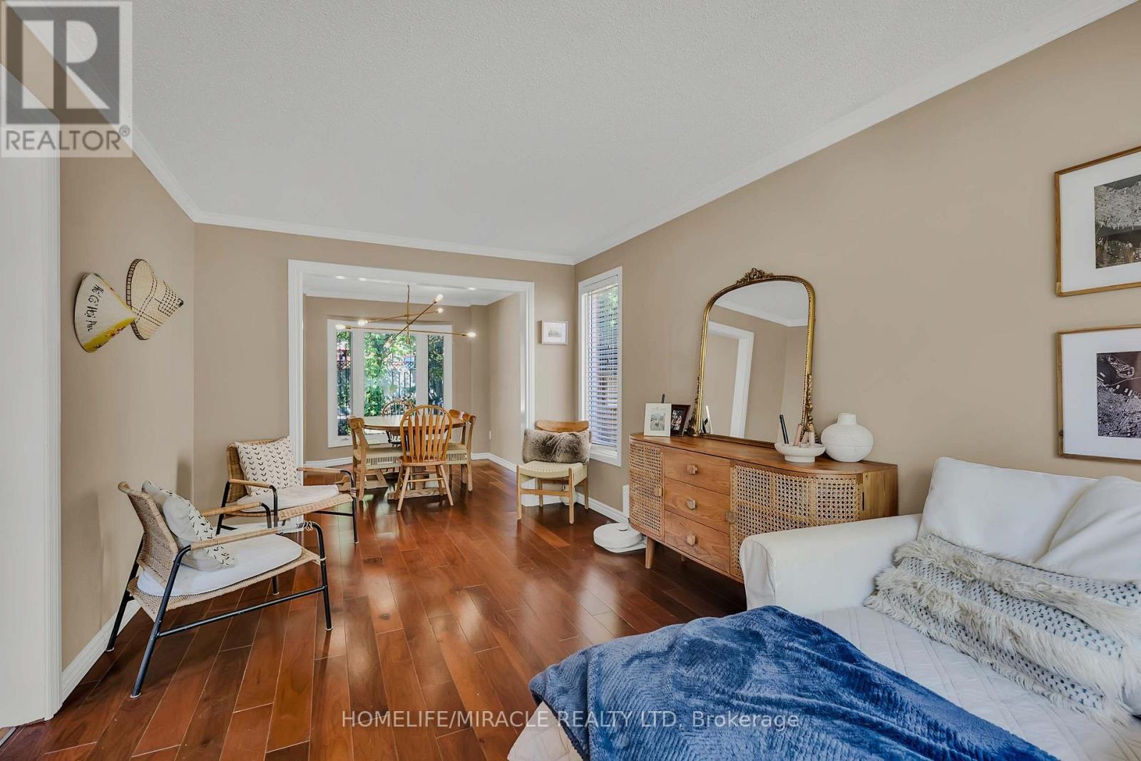 9 IRIS CRESCENT, Brampton (Snelgrove) — photo 8