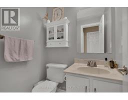 9 Iris Crescent, Brampton, ON L6Z3H8 Photo 18